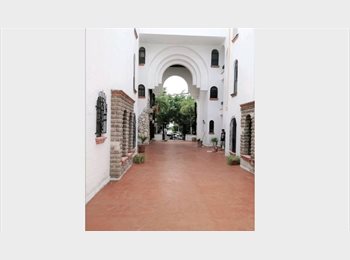 Roomgo MX - Comparto departamento céntrico frente a plaza las Américas, Cancún - MX$8,500 por mes