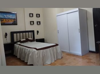 Roomgo MX - Habitación en renta en el centro de Puebla, Puebla - MX$2,500 por mes