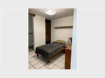 Roomgo MX - Cuarto Amueblados en Renta para Profesional para hombres o mujeres, Zapopan - MX$6,000 por mes