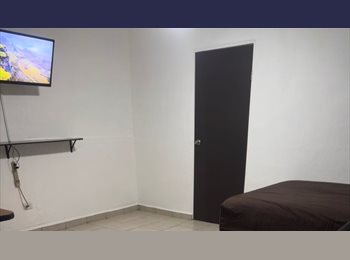 Roomgo MX - Recámara/cuarto/habitación Amueblada independiente, Monterrey - MX$7,500 por mes