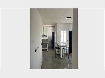 Roomgo MX - Cuarto amueblado dentro de un departamento de tres habitaciones, se comparten areas comunes, Tijuana - MX$6,000 por mes