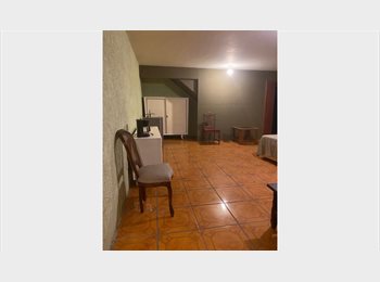 Roomgo MX - ¡Tu nuevo espacio privado te espera: Confort y libertad total!, Zapopan - MX$6,000 por mes