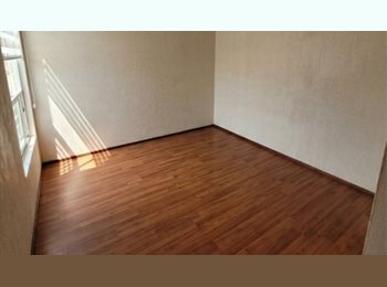 Roomgo MX - Amplia recámara con baño completo en Col. General Pedro María Anaya, Coyoacán - MX$9,000 por mes