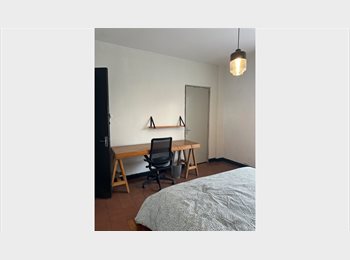 Roomgo MX - AMARICANA CUARTO AMUEBLADO, Guadalajara - MX$8,000 por mes