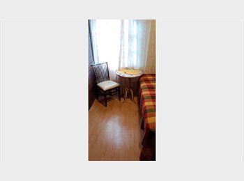 Roomgo MX - Recámara amoblada servicios incluidos, Monterrey - MX$4,500 por mes