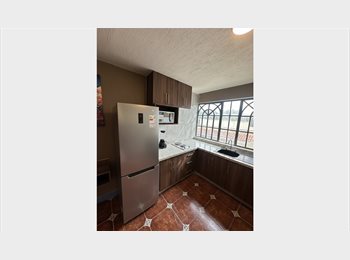 Roomgo MX - Loft en renta paseos del sol amueblada y con todos los servicios incluidos, Zapopan - MX$5,700 por mes