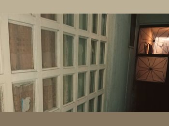 Roomgo MX - Renta habitación economica, Querétaro - MX$1,500 por mes