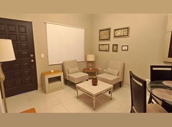 Roomgo MX - Busco 1 roomie mujer, Monterrey - MX$9,250 por mes
