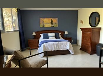 Roomgo MX - Cómoda y amplia habitación, Naucalpan - MX$10,500 por mes