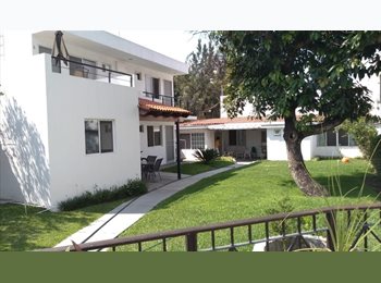 Roomgo MX - Casa de Asistencia Marthis, Zapopan - MX$8,500 por mes