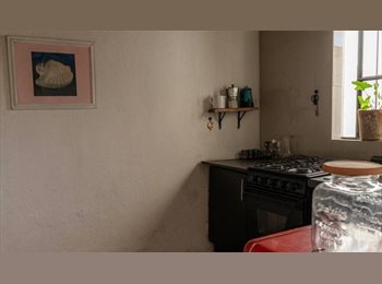 Roomgo MX - La casa de en medio, Guadalajara - MX$9,800 por mes