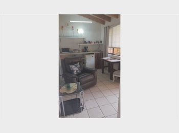 Roomgo MX - Cómodo e independiente Loft para Caballero en Excelente Ubicacion, Querétaro - MX$7,800 por mes