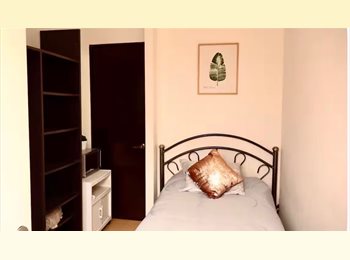 Roomgo MX - Suite Premium p/ mujeres c/ baño y cocina privada | Frente a Plaza | Ideal Médicos, estudiantes y Pr, Coyoacán - MX$7,499 por mes