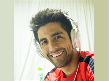 Roomgo MX - Bernardo - 33 - México - D.F.