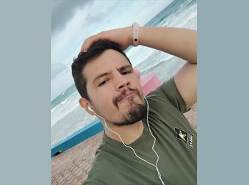 Roomgo MX - Antonio - 33 - México - D.F.