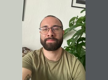 Roomgo MX - Daniel - 32 - Querétaro