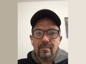 Roomgo MX - Juan Villarreal - 45 - Monterrey