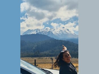 Roomgo MX - Sharay Puga - 25 - México - D.F.