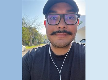 Roomgo MX - Rodolfo - 33 - Querétaro