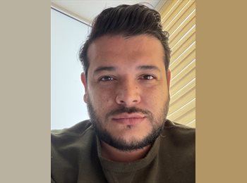 Roomgo MX - Andres Suarez Luna - 36 - Guadalajara