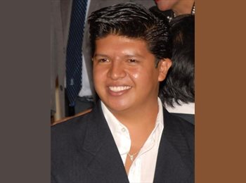 Roomgo MX - Yair - 38 - Querétaro