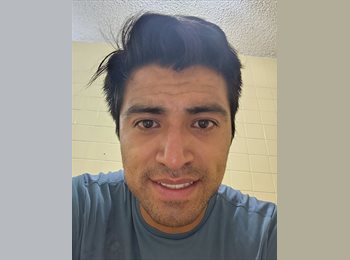 Roomgo MX - Ronaldo oliva - 28 - San Luis Potosí