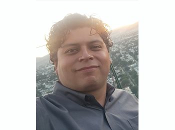 Roomgo MX - Ricardo - 35 - Tlaquepaque