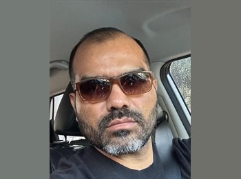 Roomgo MX - Carlos  - 41 - Cuautitlán Izcalli