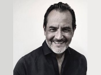 Roomgo MX - Oscar - 52 - Tijuana