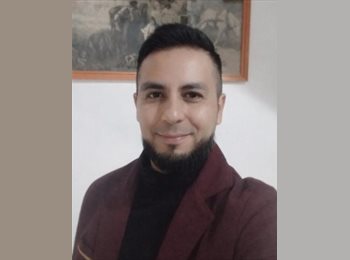 Roomgo MX - Carlos Caraveo  - 39 - Guadalajara