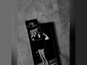 Roomgo MX - Valeria - 26 - Santa Catarina