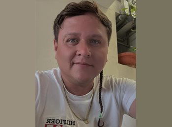 Roomgo MX - Israel  - 32 - León