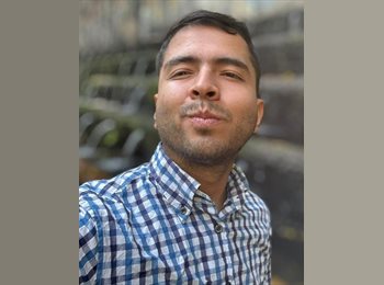 Roomgo MX - Giovani  - 25 - Guadalajara