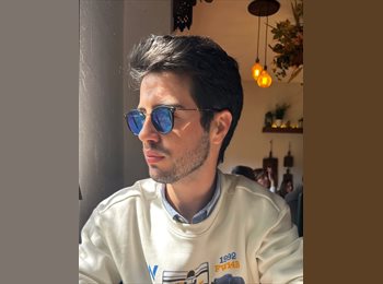 Roomgo MX - Juan - 27 - México - D.F.