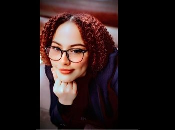 Roomgo MX - Beth - 40 - Tijuana