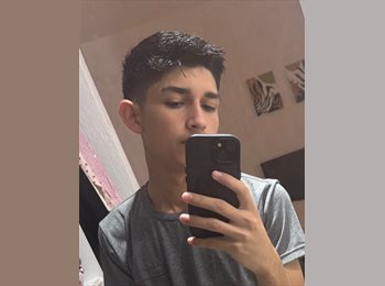 Roomgo MX - Daniel Gutierrez  - 19 - Cancún