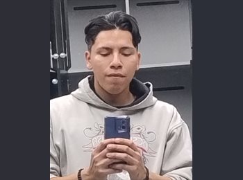 Roomgo MX - Bryan Giovanni  - 21 - Aguascalientes