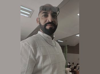 Roomgo MX - Alberto  - 48 - General Escobedo