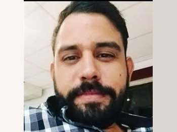 Roomgo MX - Raul - 36 - Querétaro