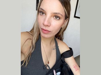 Roomgo MX - Alejandra Tapia  - 20 - Guadalajara