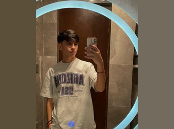Roomgo MX - Eduardo - 21 - Monterrey
