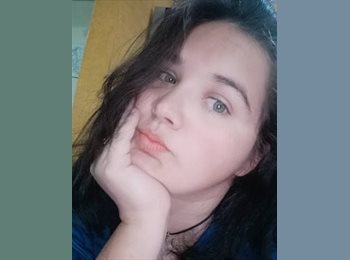 Roomgo MX - Karla - 32 - Saltillo