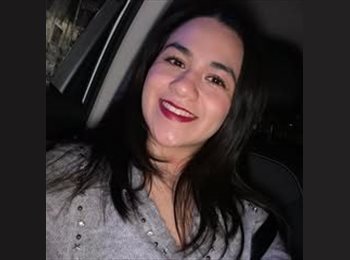 Roomgo MX - Emily - 28 - Monterrey