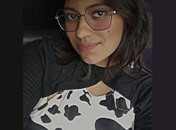 Roomgo MX - Evelin - 21 - Guadalajara