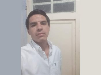 Roomgo MX - Marco Antonio Barajas  - 32 - Querétaro