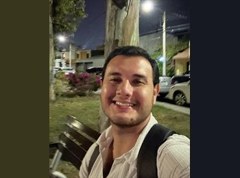 Roomgo MX - Ivan - 25 - Monterrey