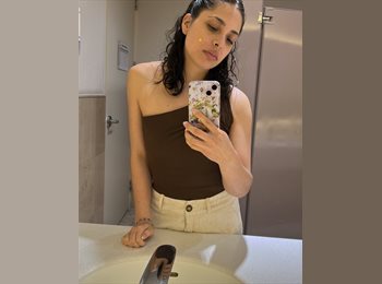Roomgo MX - Andrea - 29 - Querétaro