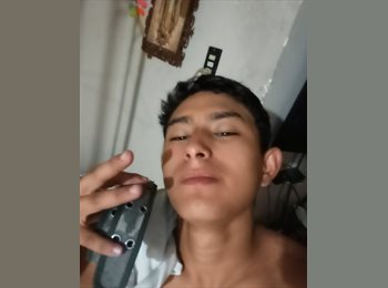 Roomgo MX - Charbel - 19 - Guadalajara