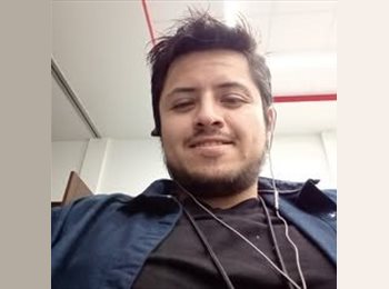 Roomgo MX - Omar - 27 - Querétaro