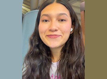 Roomgo MX - Giovana Lizeth Villeda Olvera - 24 - Querétaro